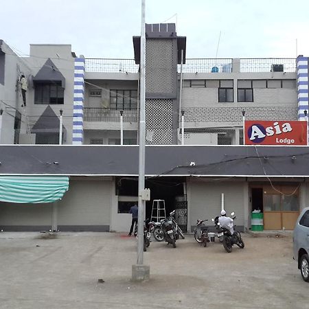 Asia Lodge Near Railway Station Aurangabad  Zewnętrze zdjęcie