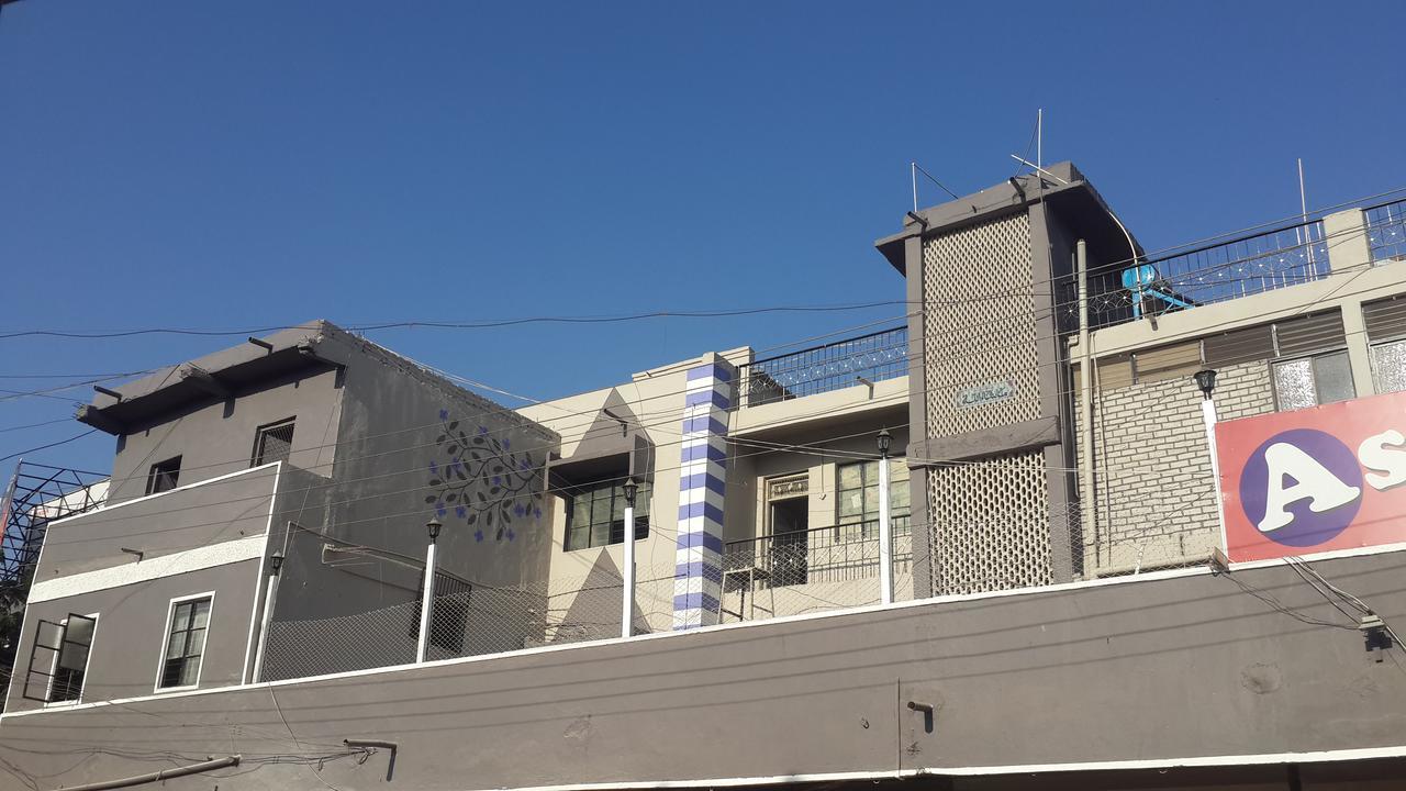 Asia Lodge Near Railway Station Aurangabad  Zewnętrze zdjęcie