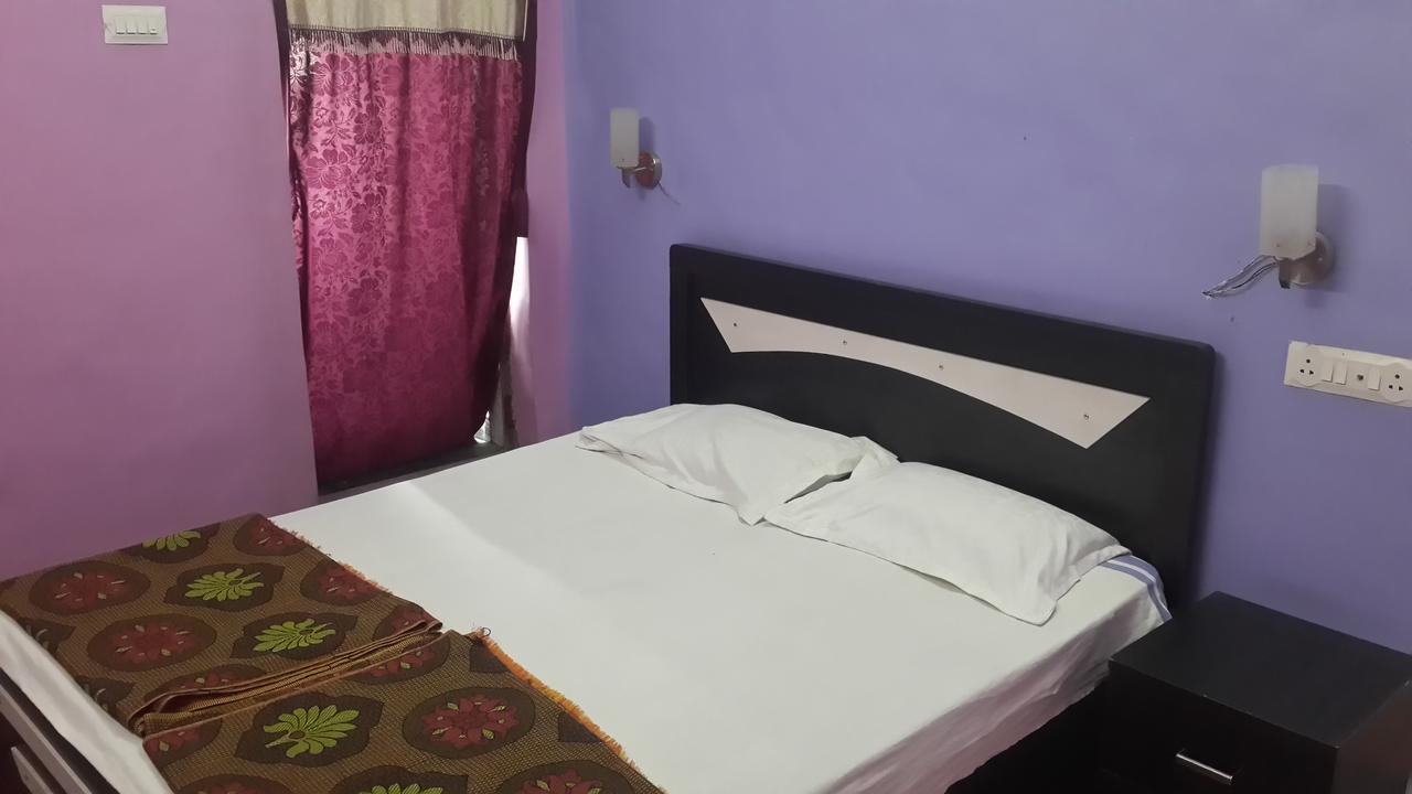 Asia Lodge Near Railway Station Aurangabad  Zewnętrze zdjęcie